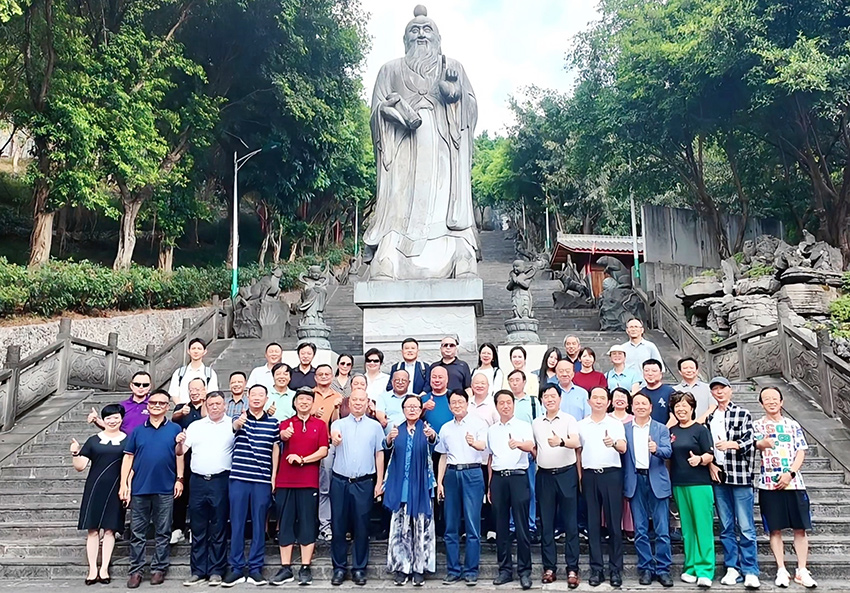 走進純貴坊醬香酒釀酒基地